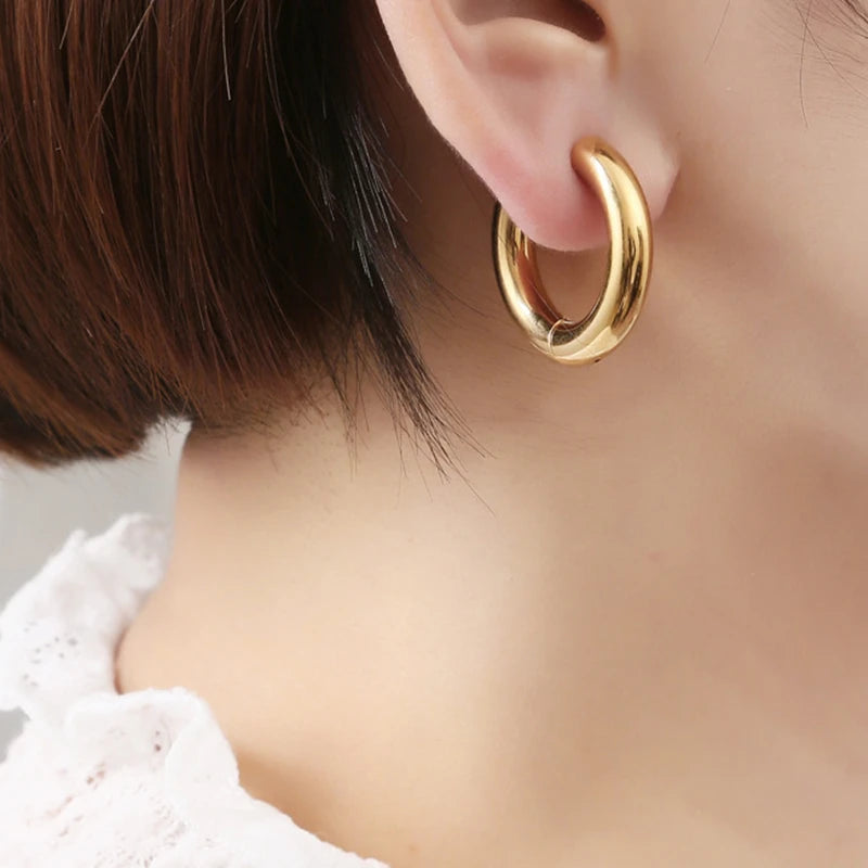 ISLA GOLD HOOPS